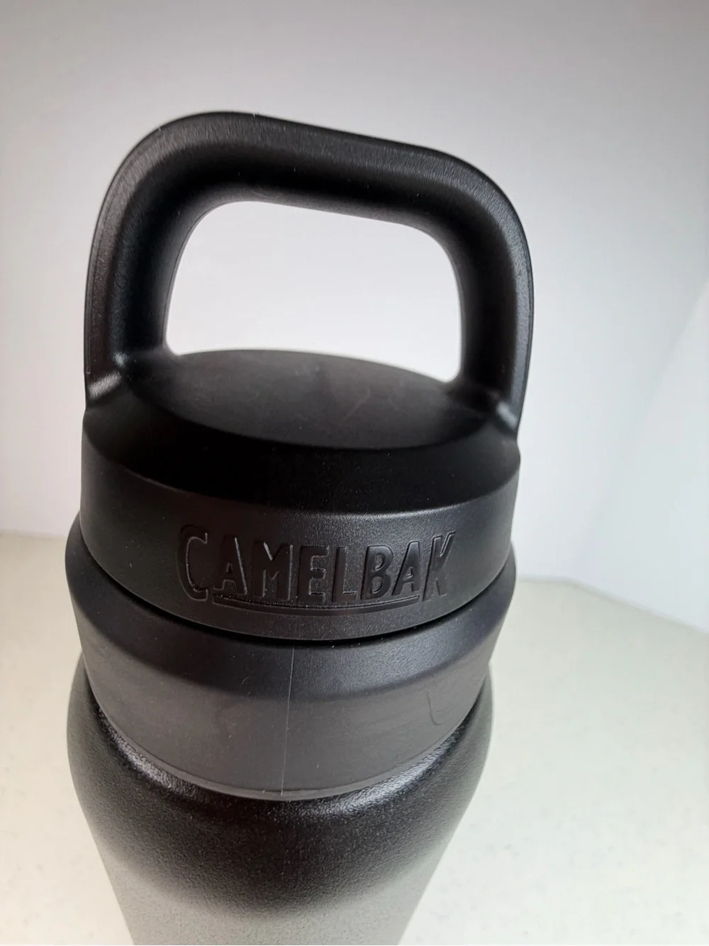 CamelBak 12 oz Vacuum Insulated Stainless Steel Travel Mug Leakproof Twist Lid